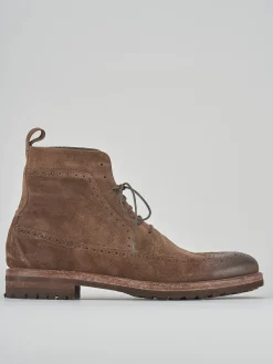 Anfibi camoscio marrone