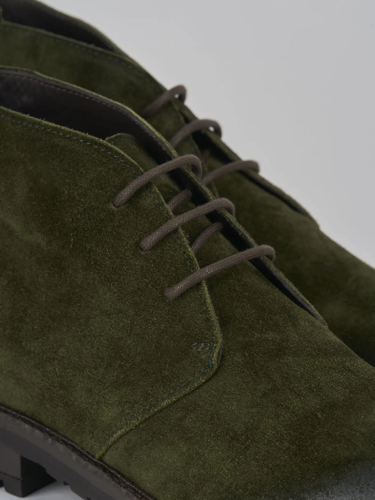 Anfibi camoscio verde