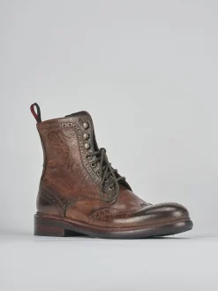 Anfibi pelle marrone