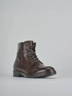 Anfibi pelle marrone