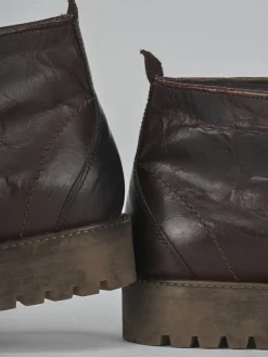 Anfibi pelle marrone