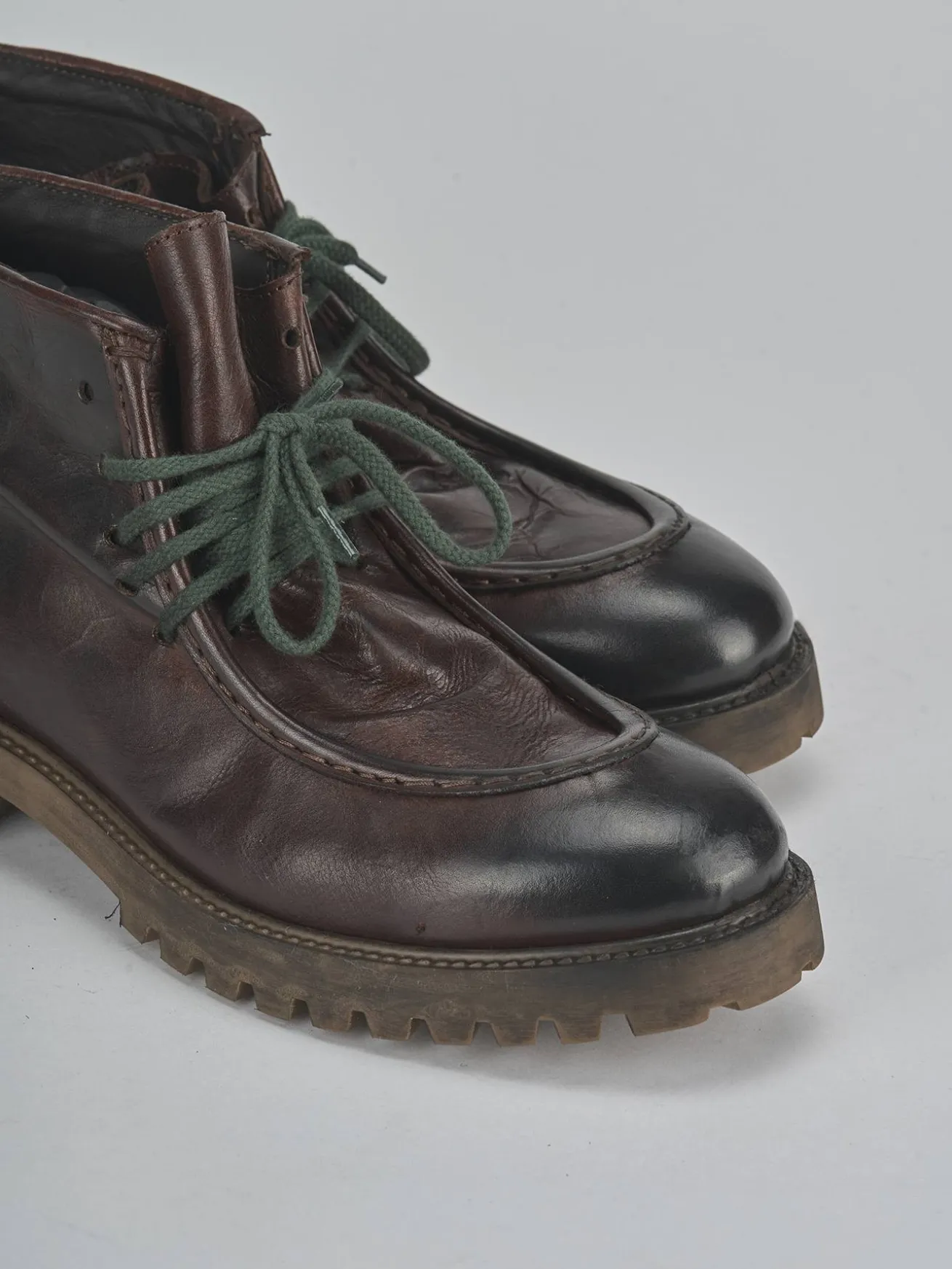 Anfibi pelle marrone