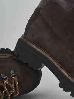 Anfibi tacco 3cm camoscio testa