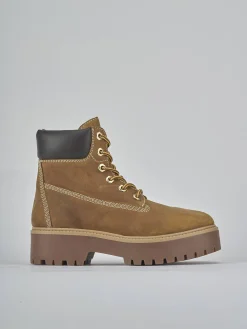 Anfibi tacco 3cm nabuk marrone