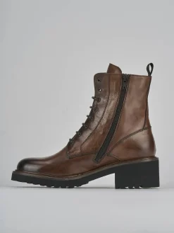 Anfibi tacco 5cm pelle marrone