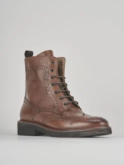 Anfibi tacco 2cm pelle marrone