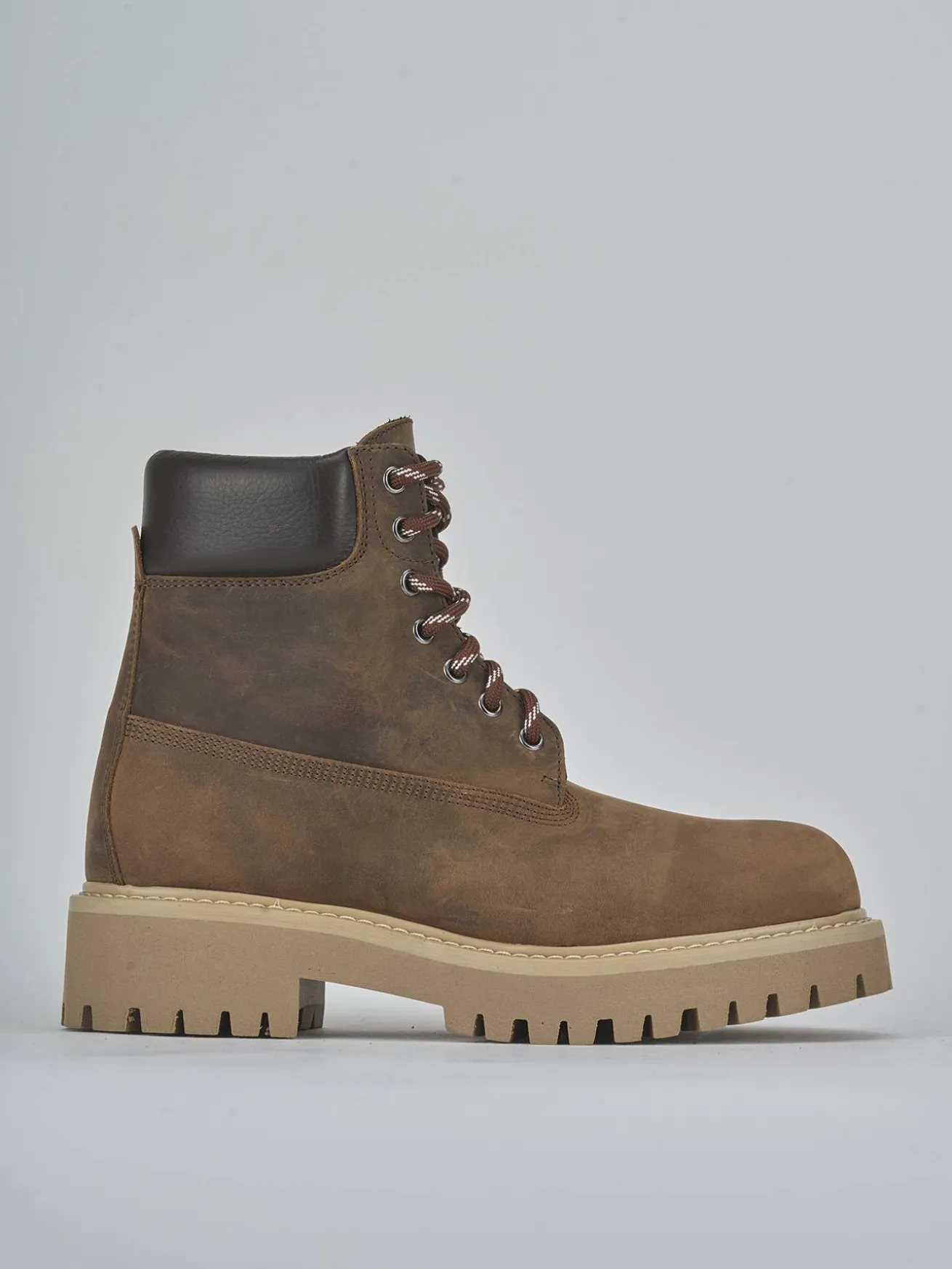 Anfibi tacco 2cm pelle marrone