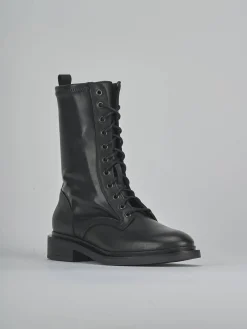 Anfibi tacco 3cm pelle nero