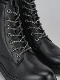 Anfibi tacco 1cm pelle nero