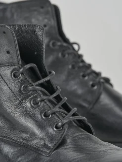 Anfibi tacco 1cm pelle nero