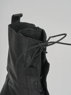 Anfibi tacco 2cm pelle nero