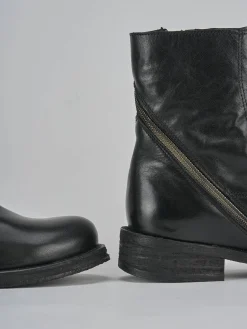 Anfibi tacco 2cm pelle nero