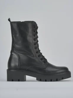 Anfibi tacco 3cm pelle nero