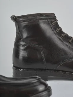 Anfibi tacco 1cm pelle testa