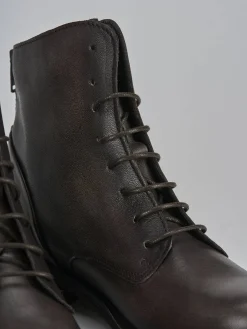 Anfibi tacco 2cm pelle testa