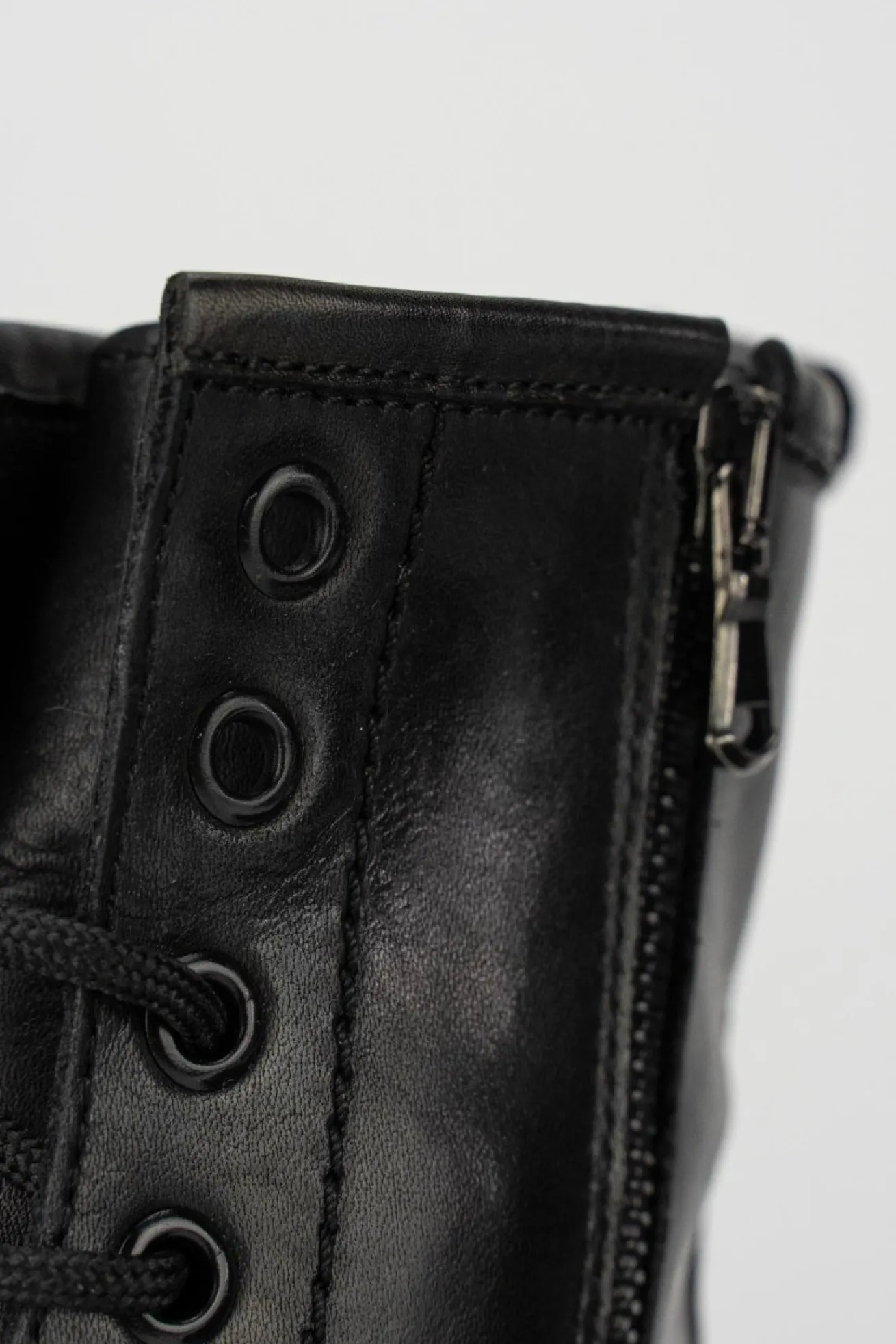 Anfibio tacco 2 cm nero