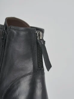 Anfibio tacco 2 cm nero pelle