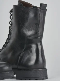 Anfibio tacco 2 cm nero pelle