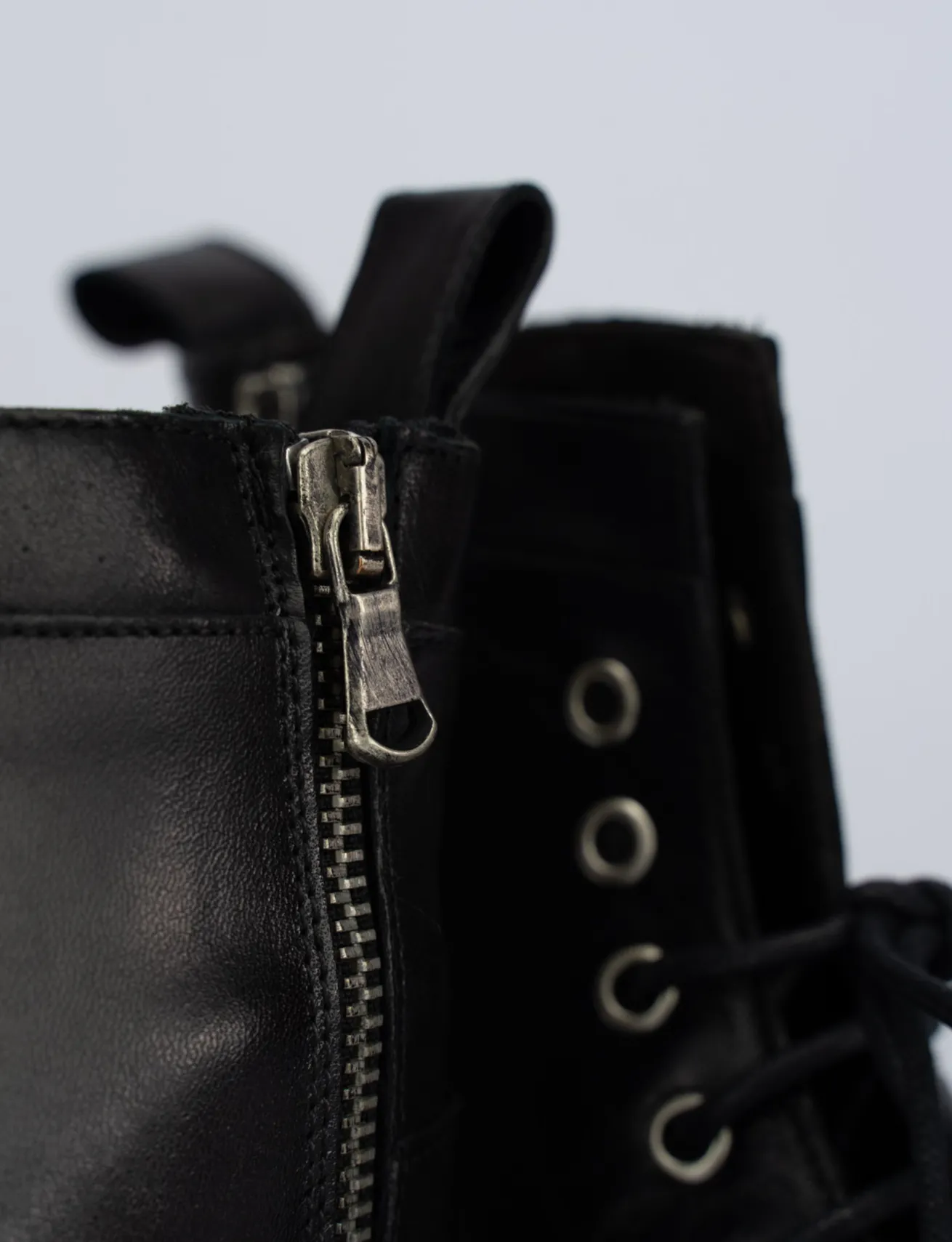 Anfibio tacco 1 cm nero pelle