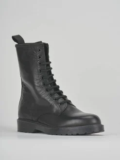 Anfibio tacco 2cm nero pelle