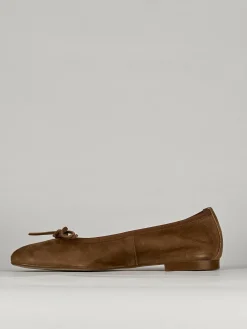 Ballerina tacco 1 cm marrone camoscio