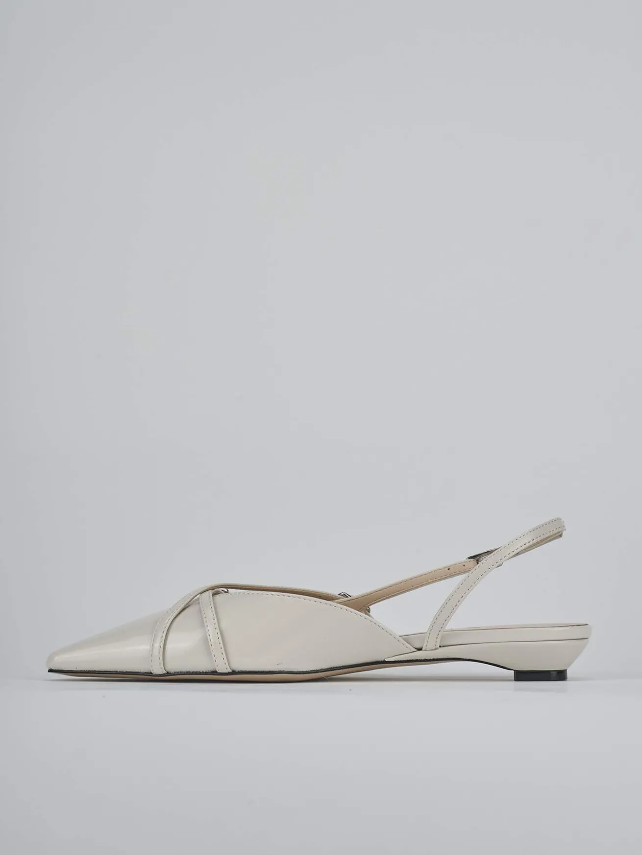 Ballerine tacco 2cm vernice beige