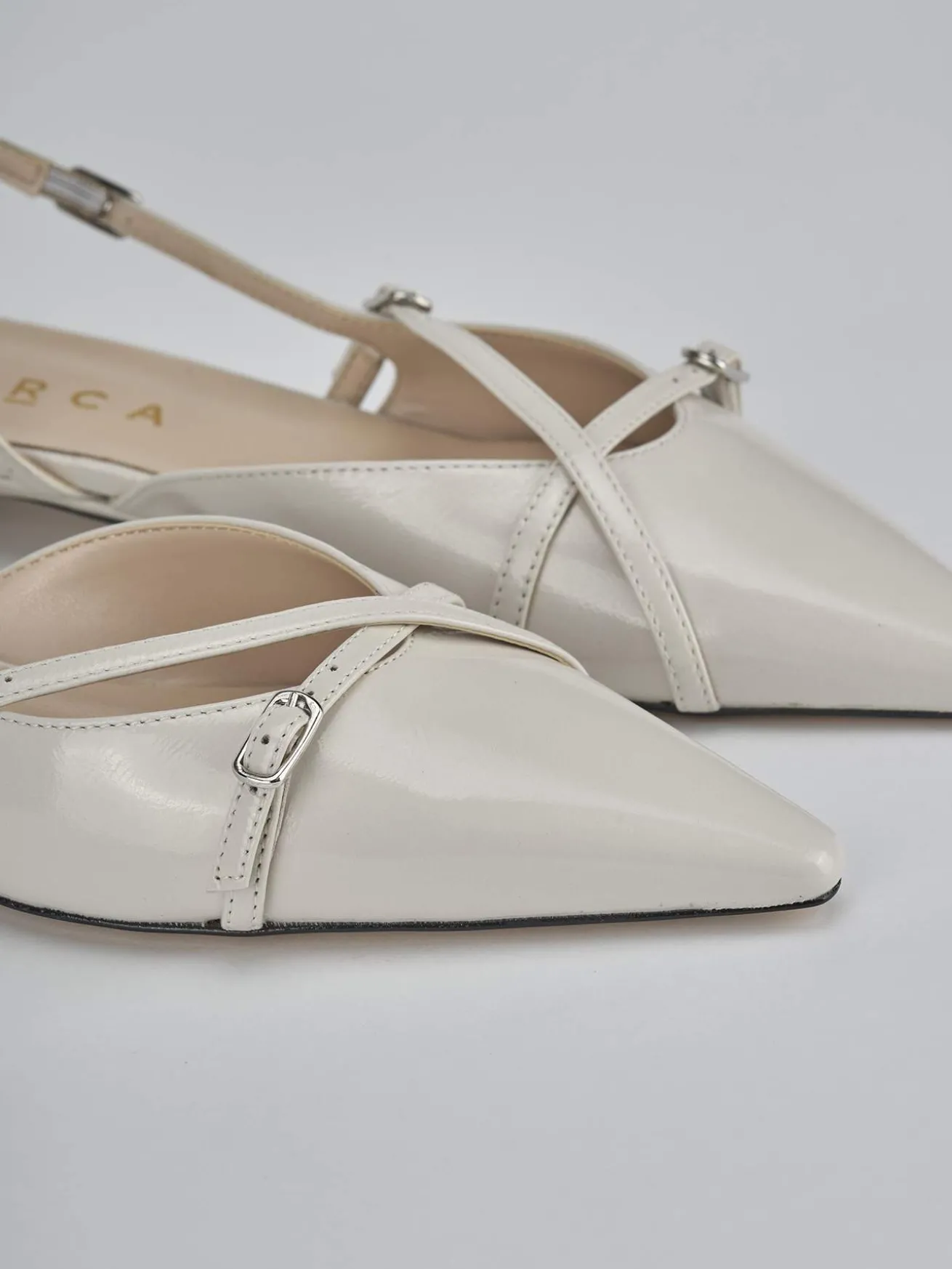 Ballerine tacco 2cm vernice beige