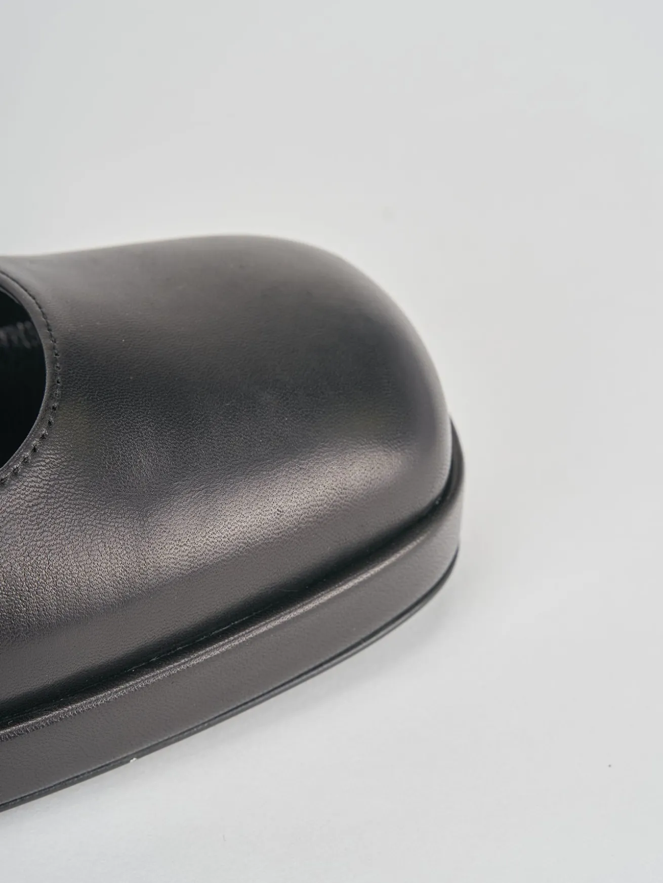 Bebe' tacco 5 cm nero pelle