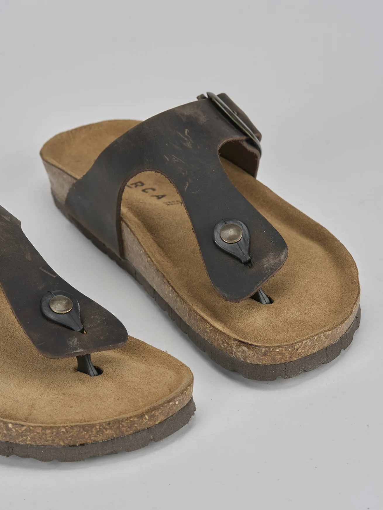 Ciabatta infradito tacco 1 cm testa nabuk