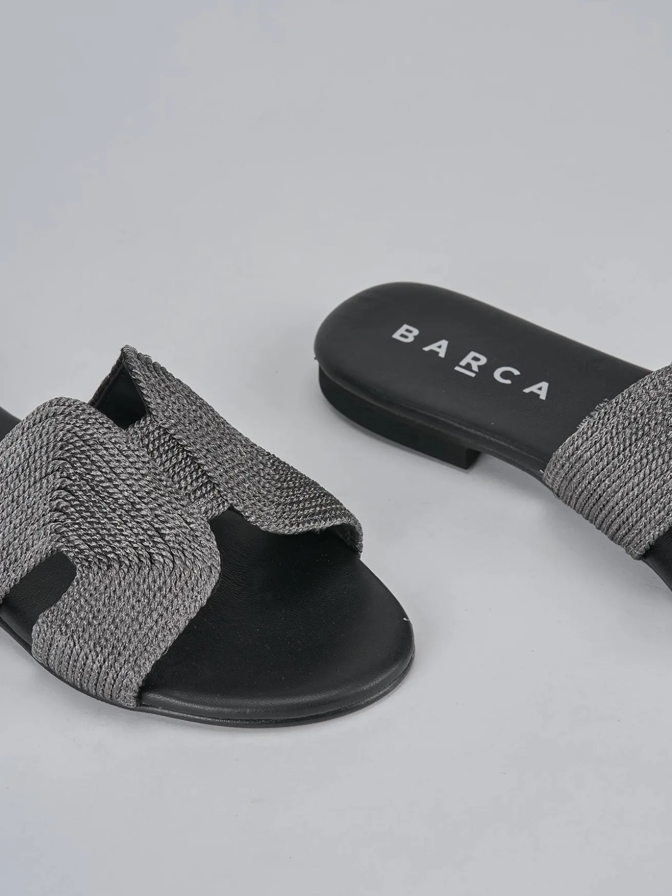 Ciabatta tacco 1 cm grigio pelle