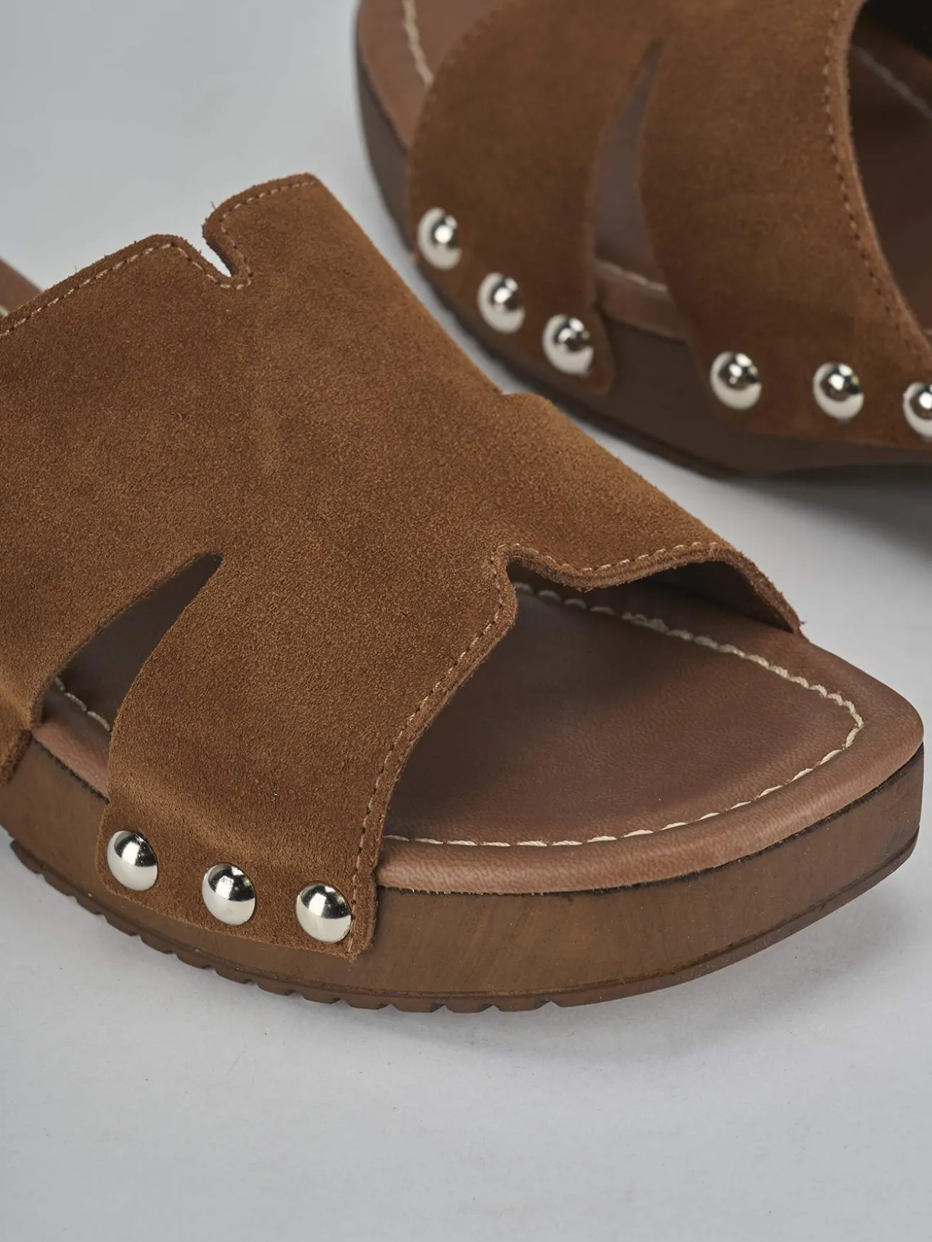 Ciabatte tacco 3cm camoscio marrone