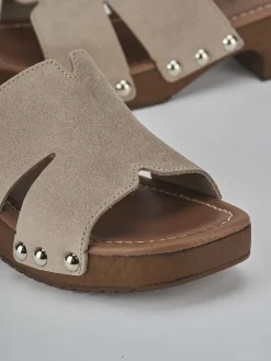 Ciabatte tacco 3cm camoscio beige