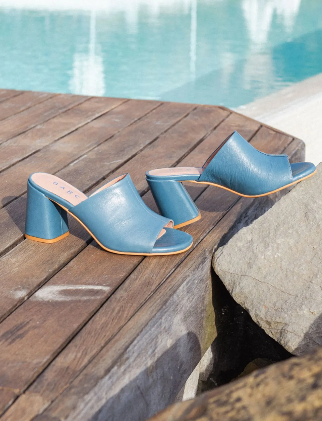 Ciabatte tacco 7cm pelle azzurro