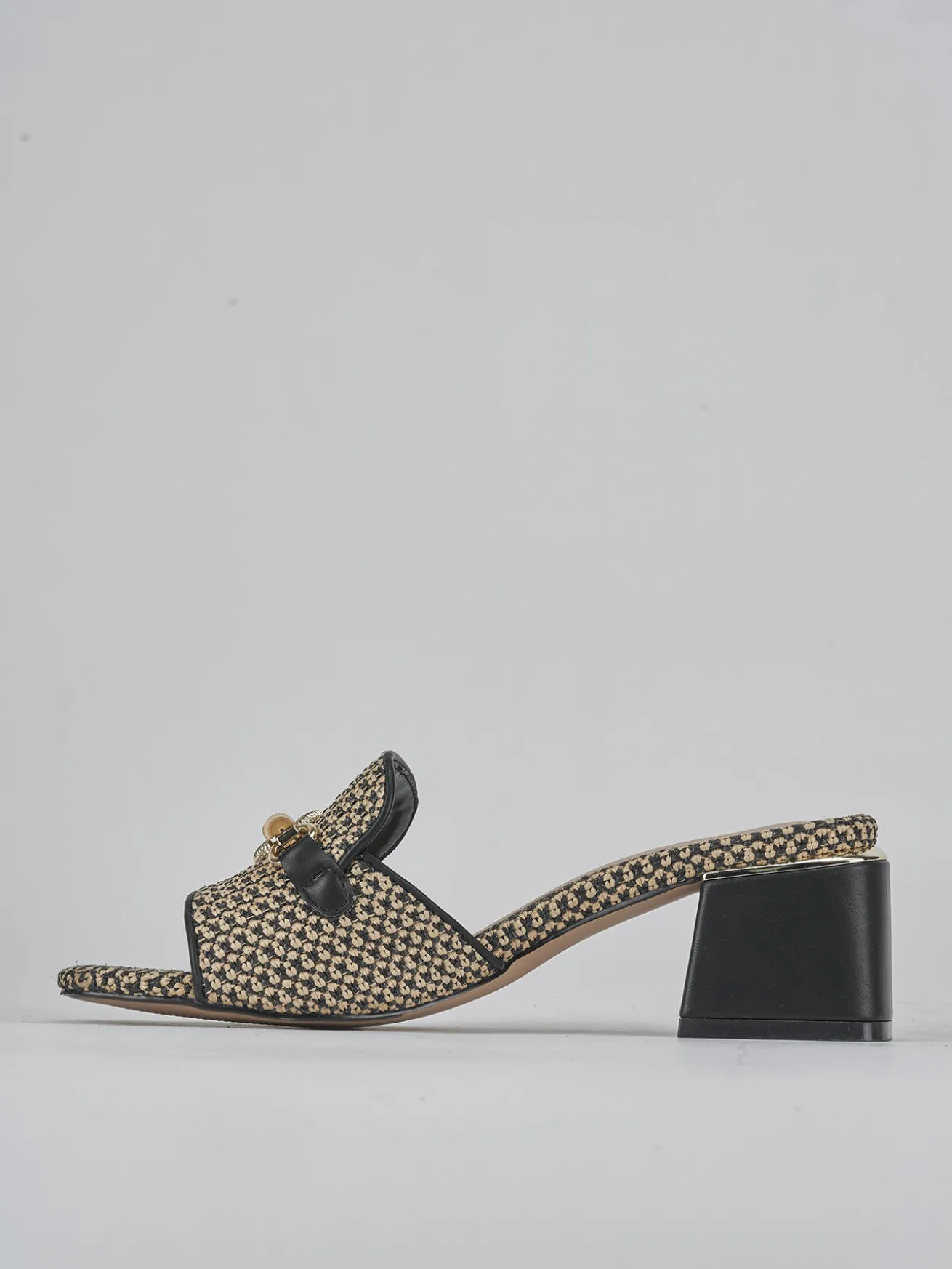 Ciabatte tacco 4cm pelle beige