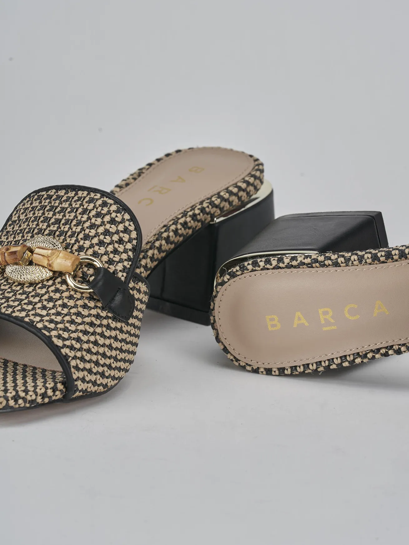 Ciabatte tacco 4cm pelle beige