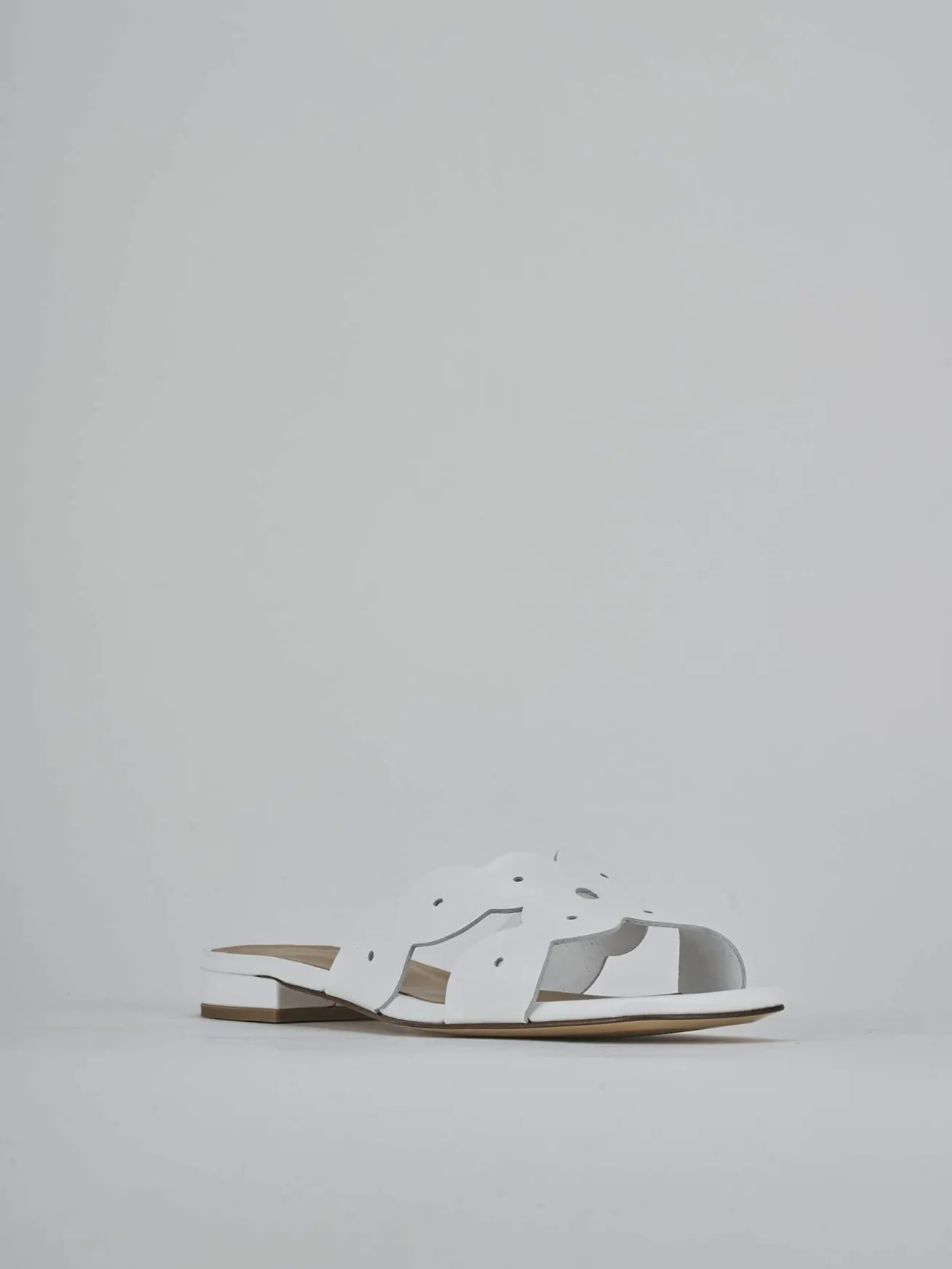 Ciabatte tacco 1cm pelle bianco