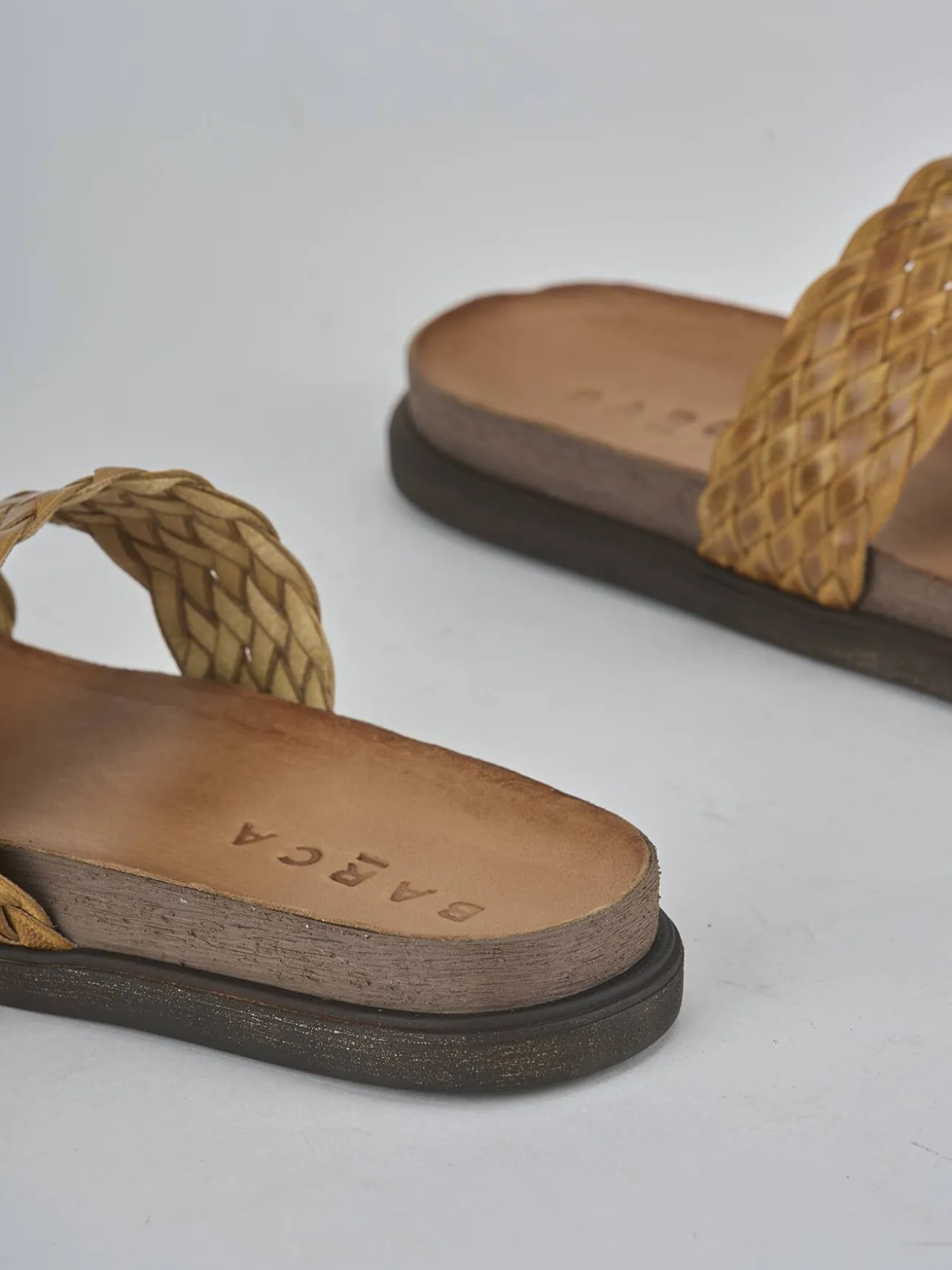 Ciabatte tacco 1cm pelle giallo