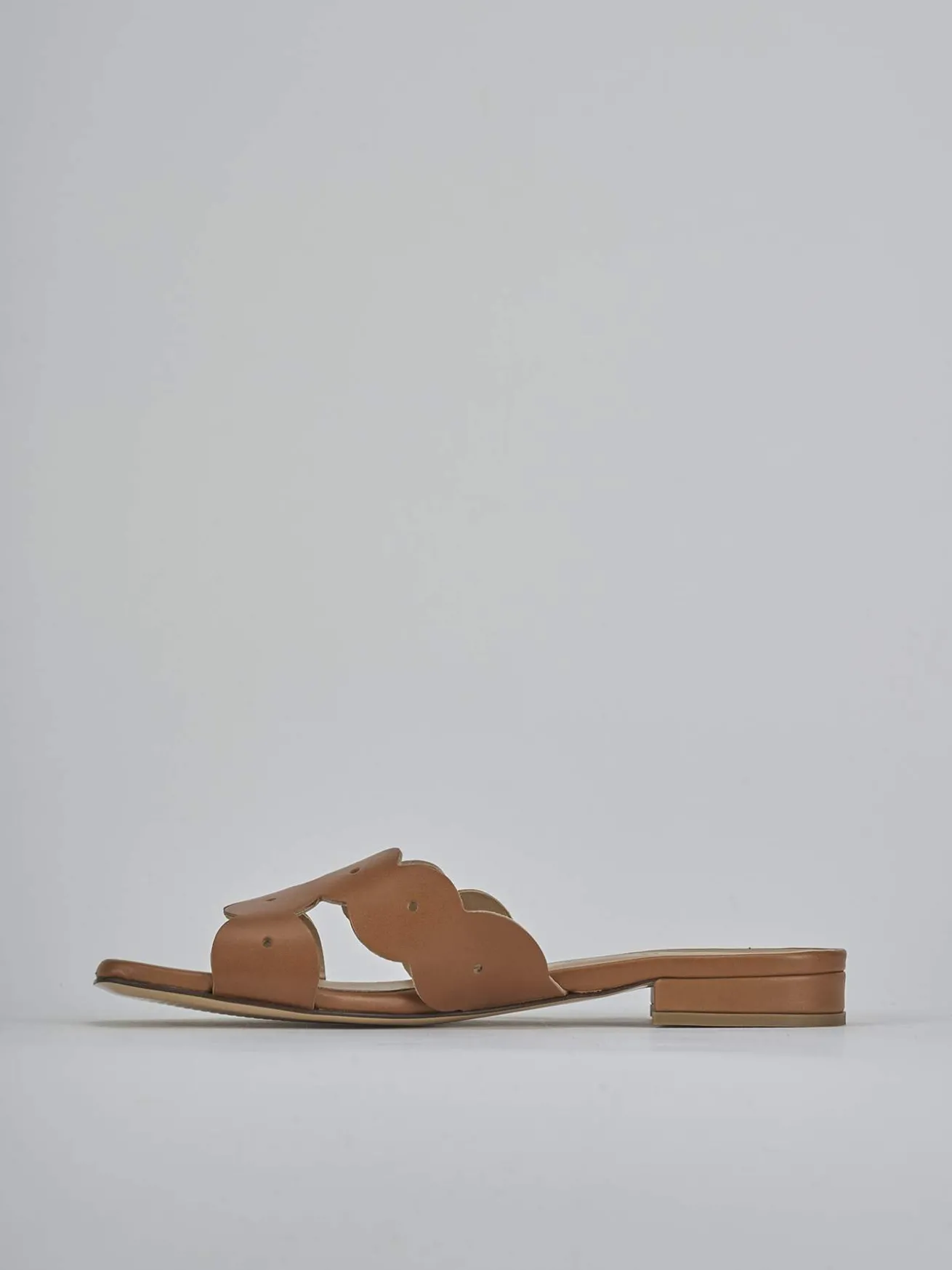 Ciabatte tacco 1cm pelle marrone