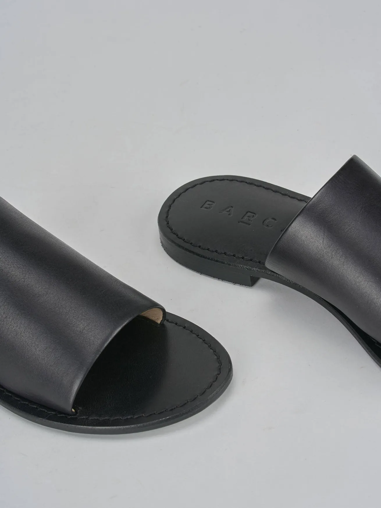 Ciabatte tacco 1cm pelle nero