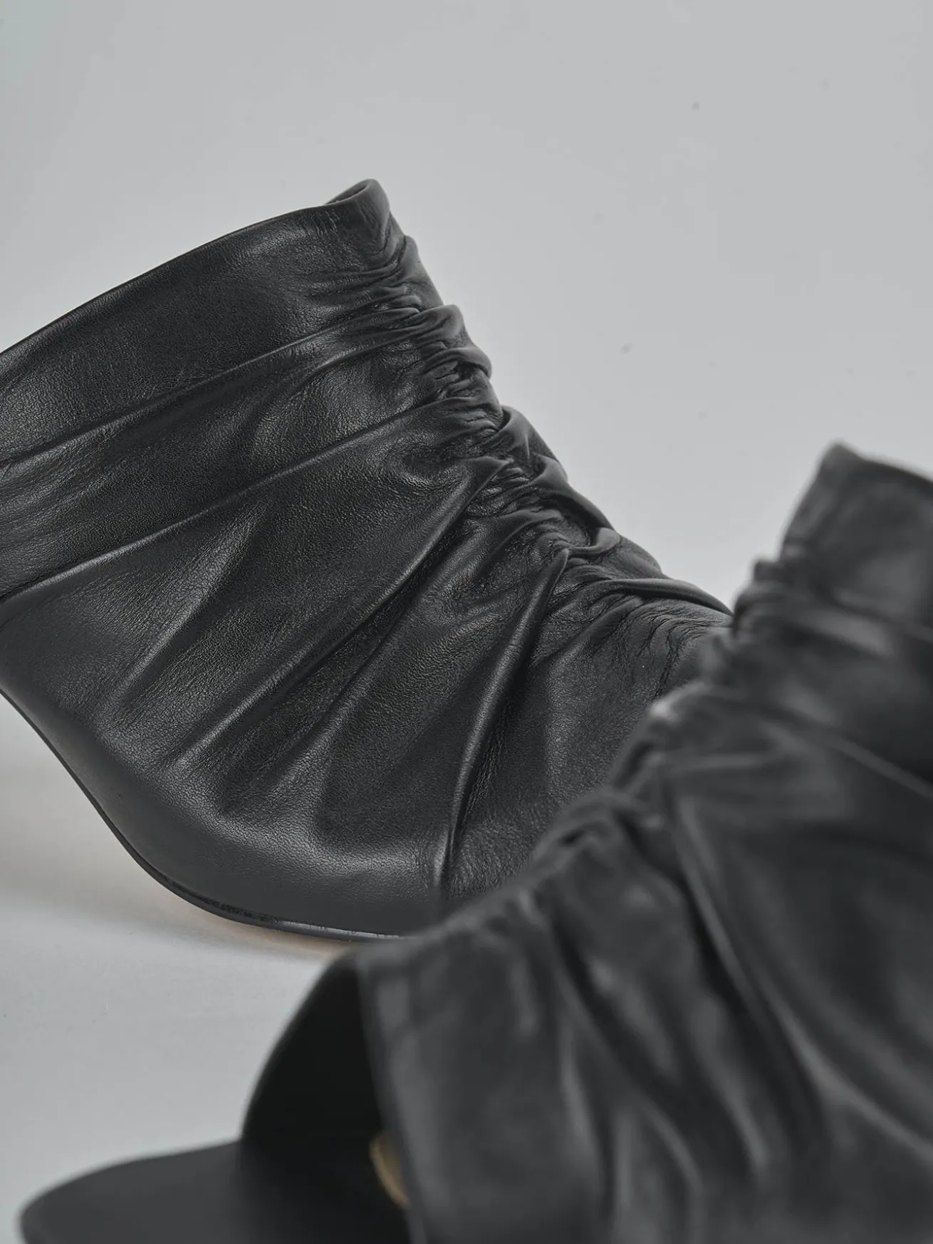 Ciabatte tacco 6cm pelle nero