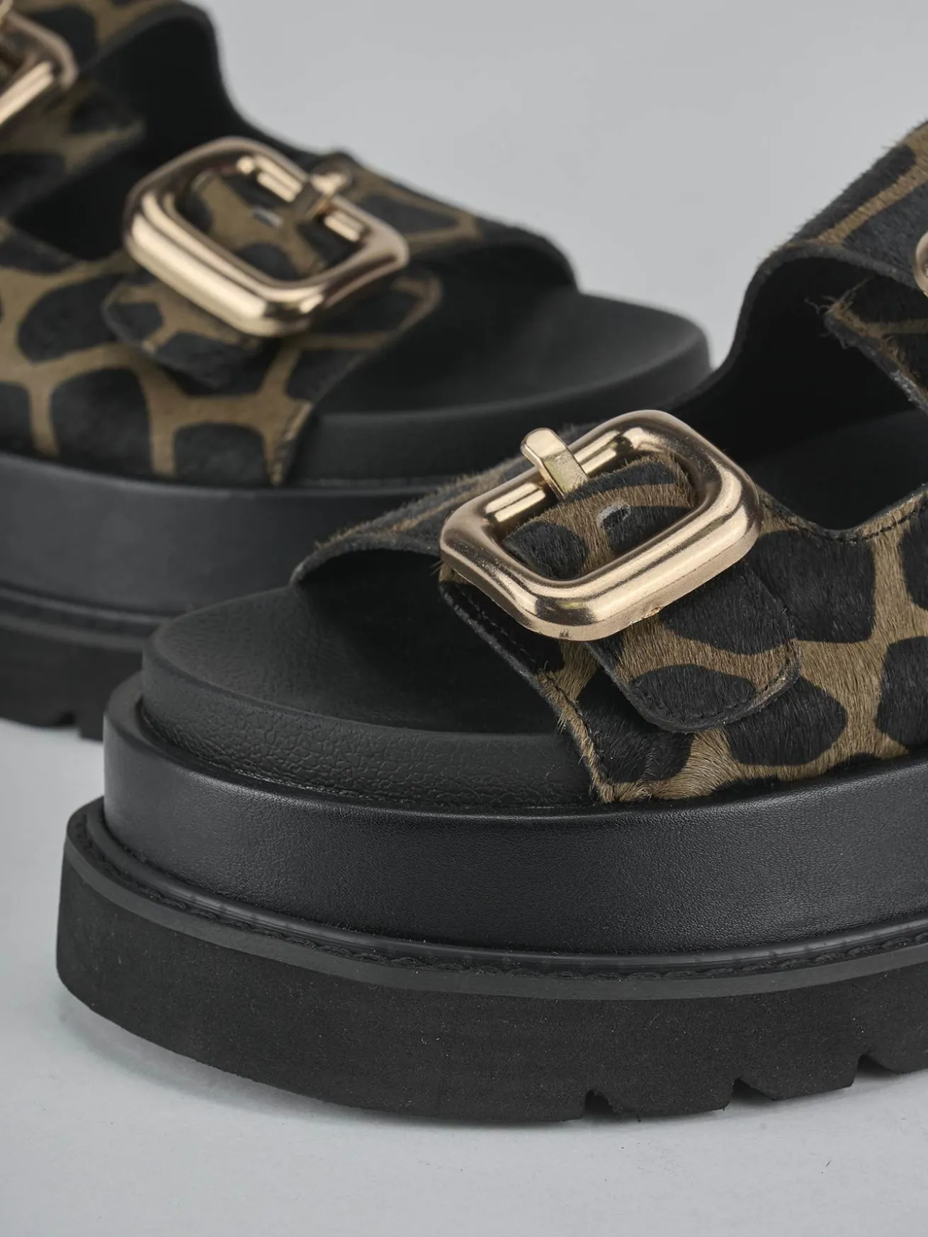 Ciabatte tacco 1cm pelle nero