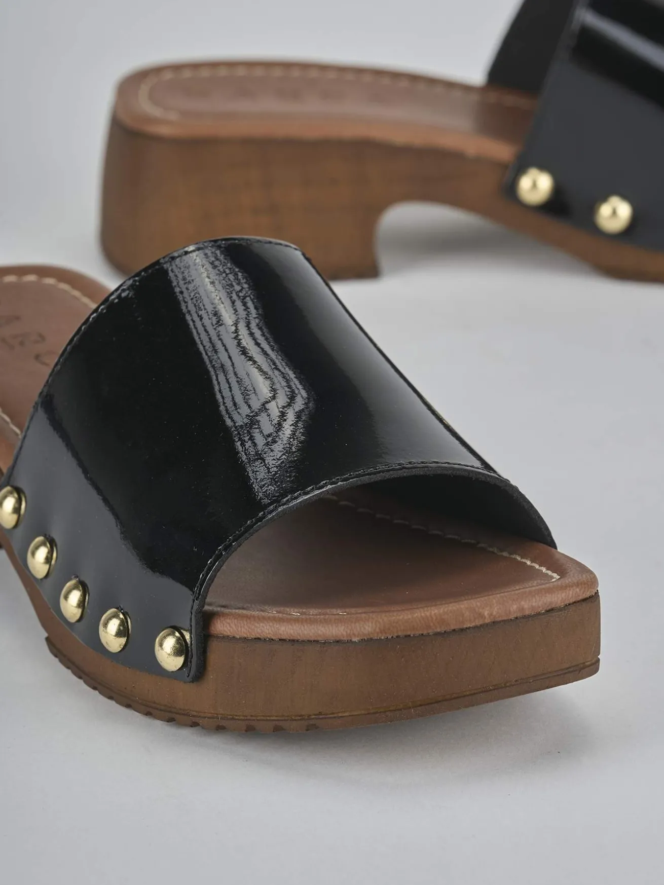 Ciabatte tacco 3cm vernice nero