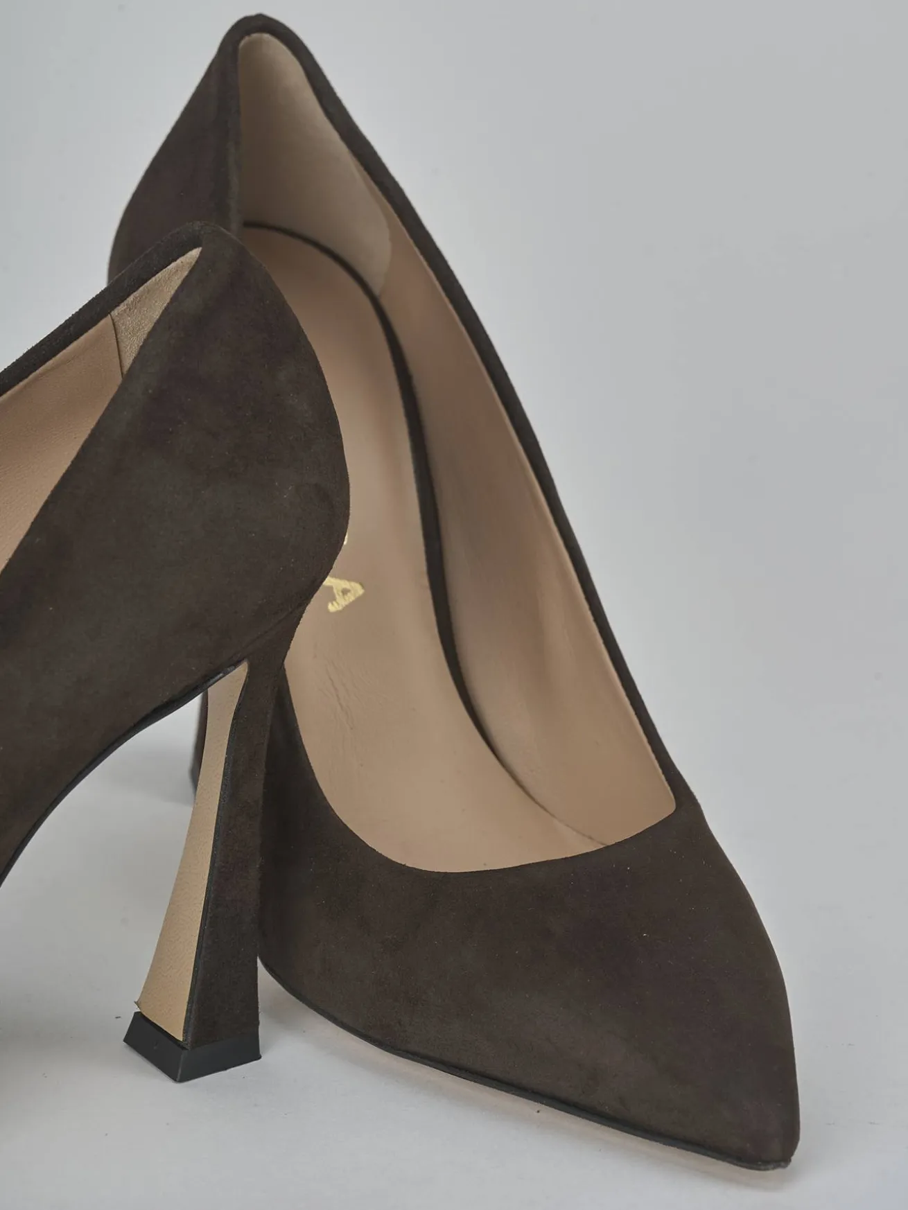 Décolleté tacco 9cm camoscio testa