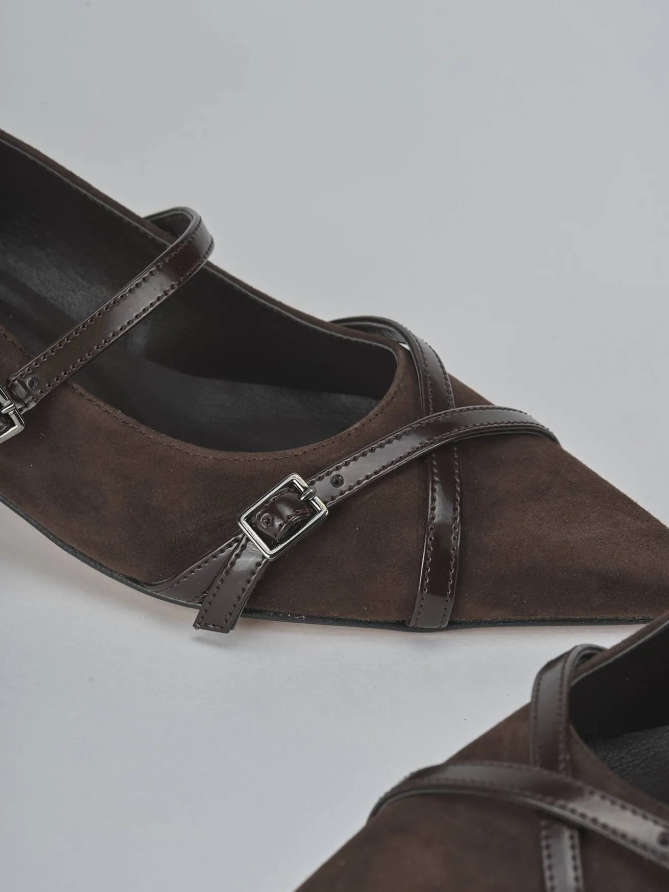 Décolleté tacco 5cm camoscio testa