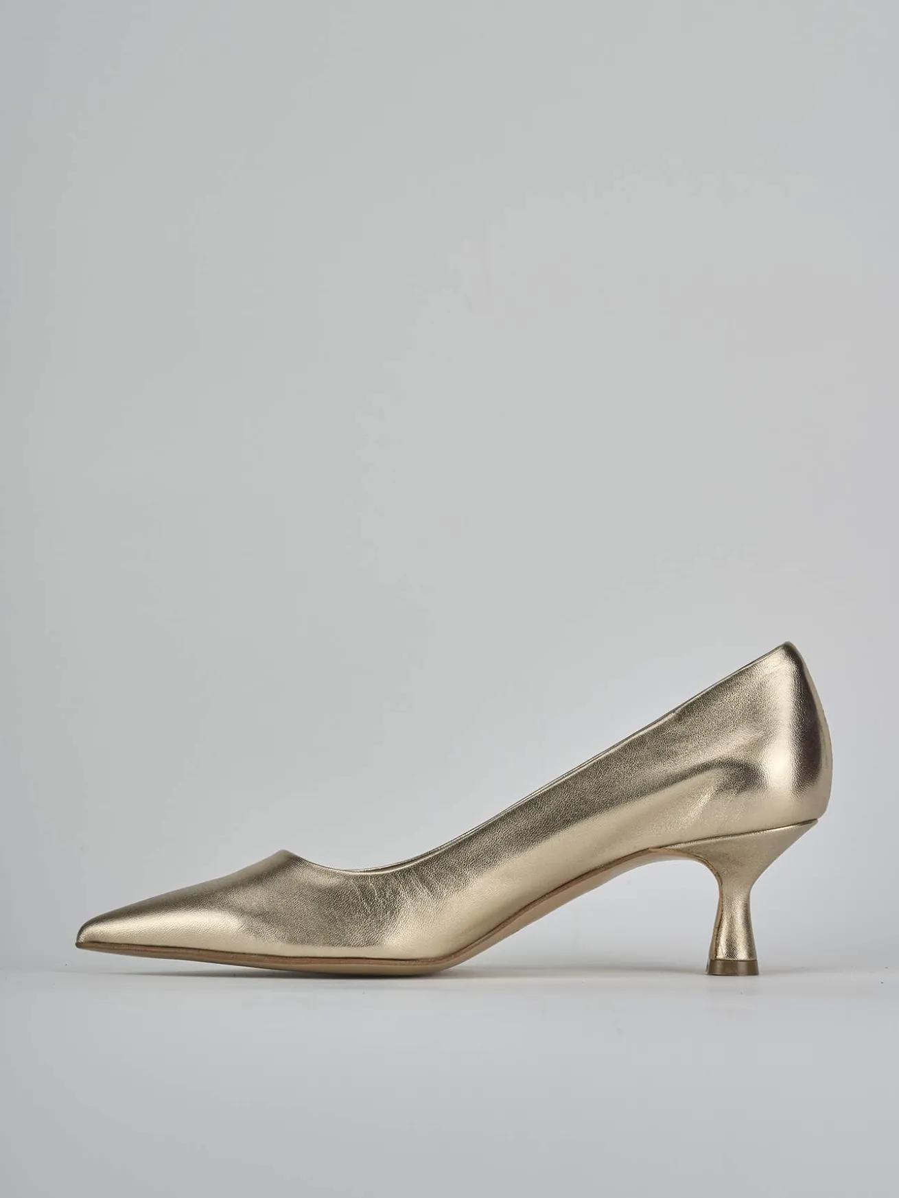 Décolleté tacco 5cm laminato oro