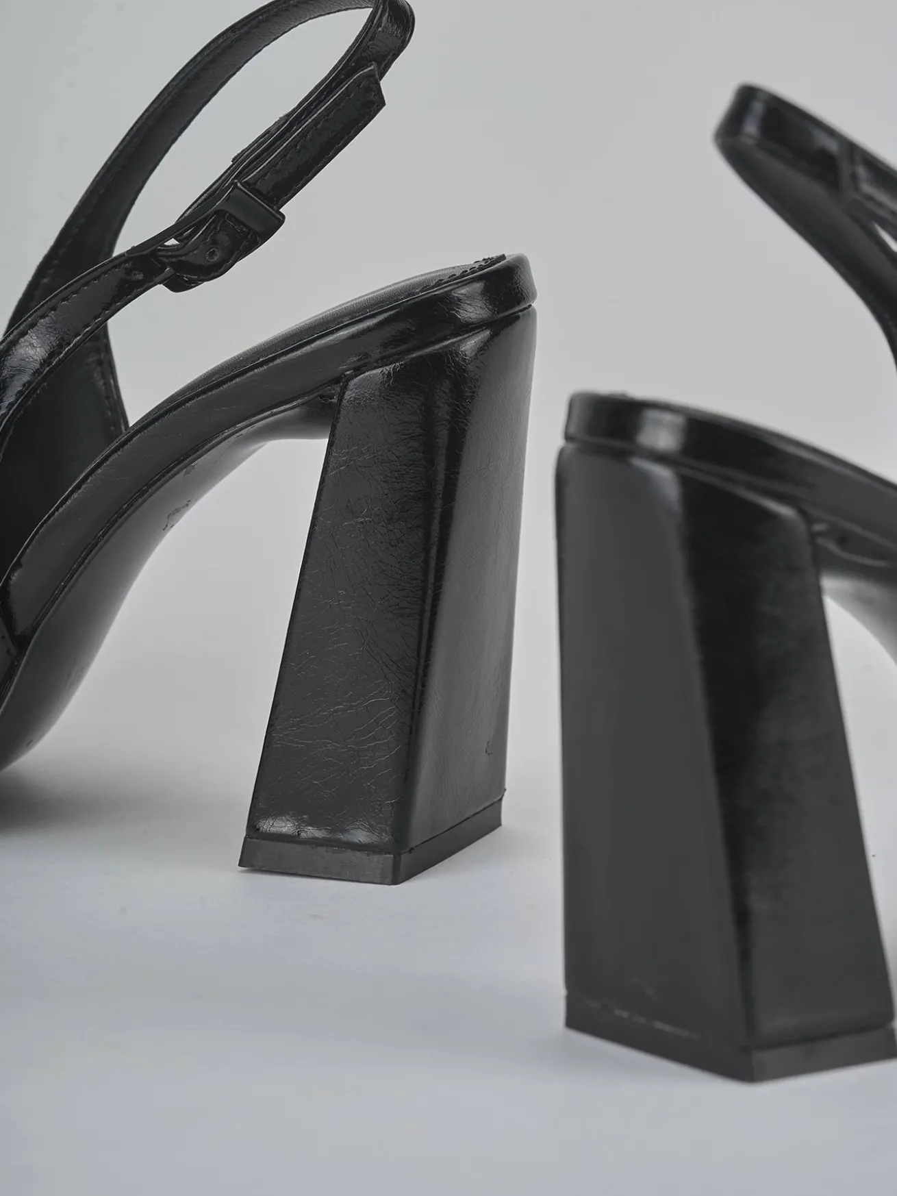 Décolleté tacco 9cm pelle sostenibile nero