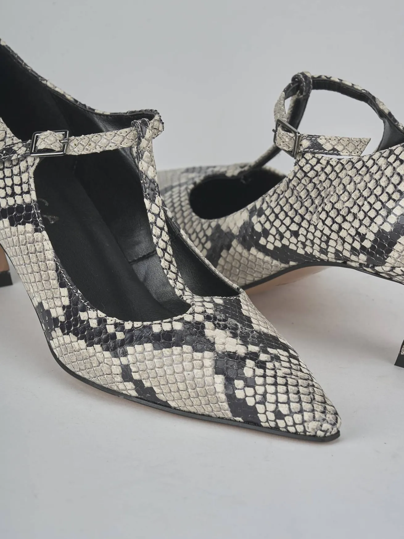 Décolleté tacco 6cm pitone beige