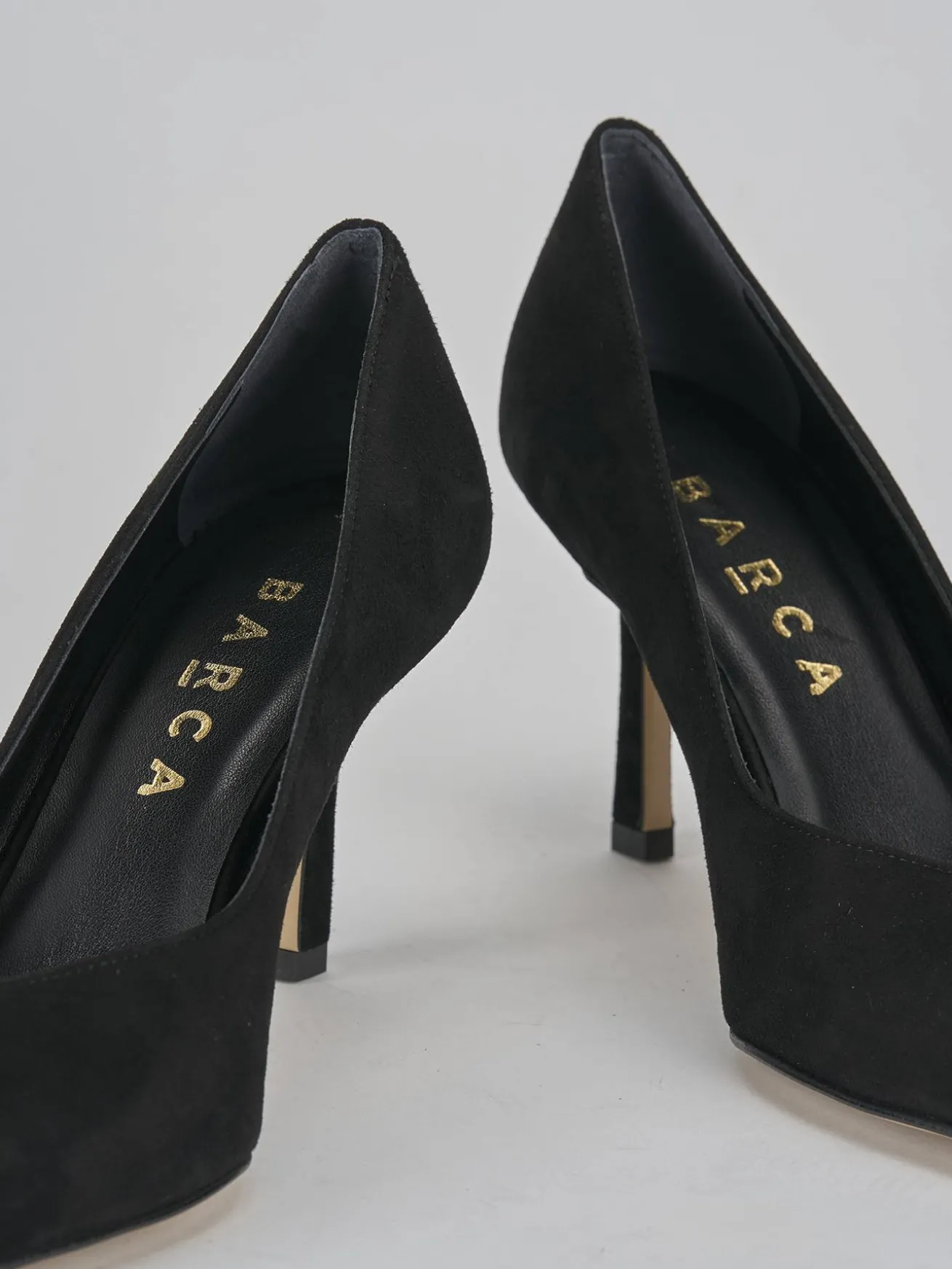 Decoltè tacco 7 cm nero camoscio