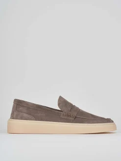 Mocassini camoscio beige