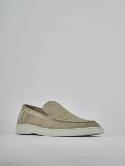 Mocassini camoscio beige